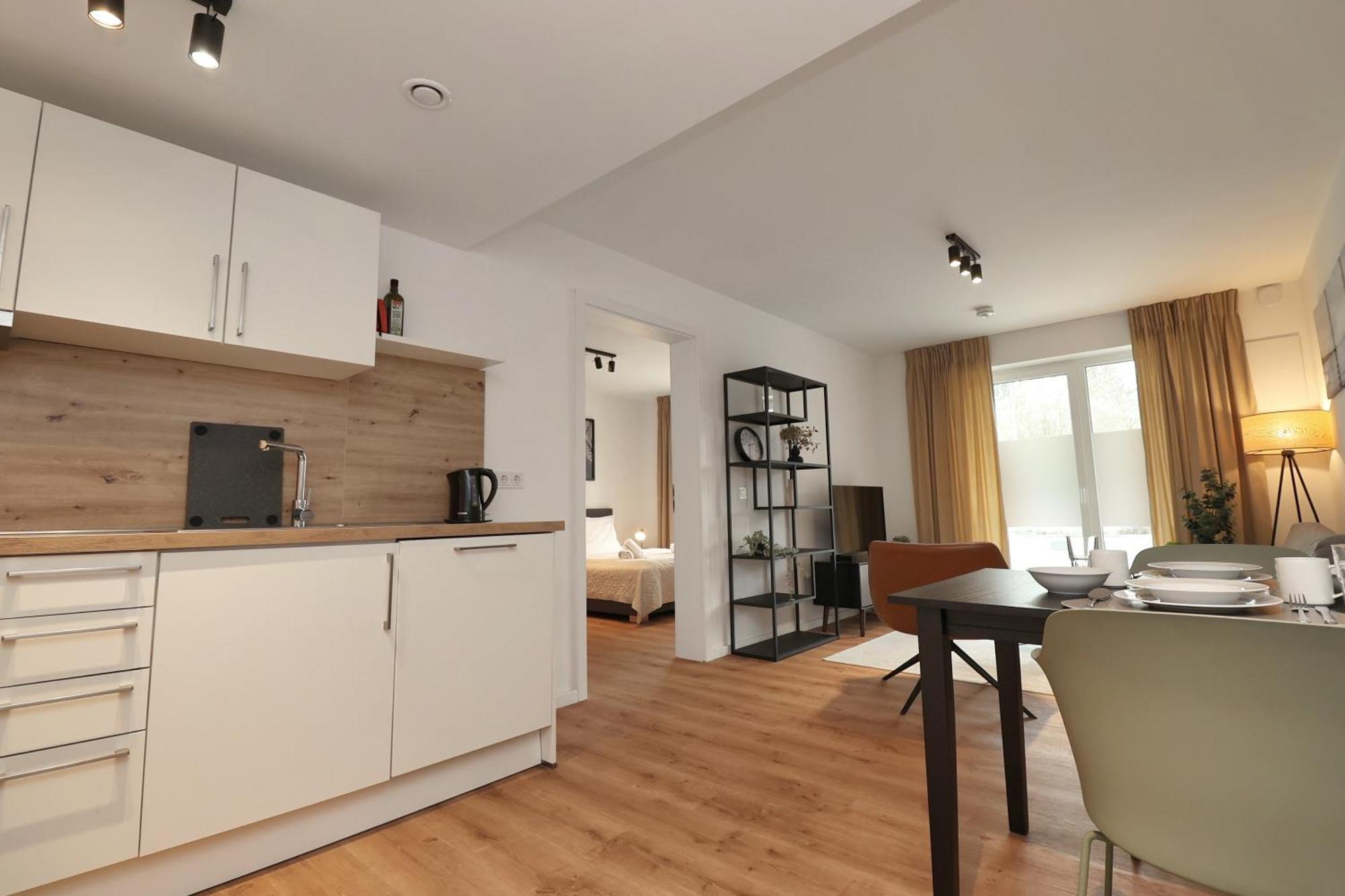 Helloyou Apartments อินเงนไฮม์ อัม ไรน์ ภายนอก รูปภาพ